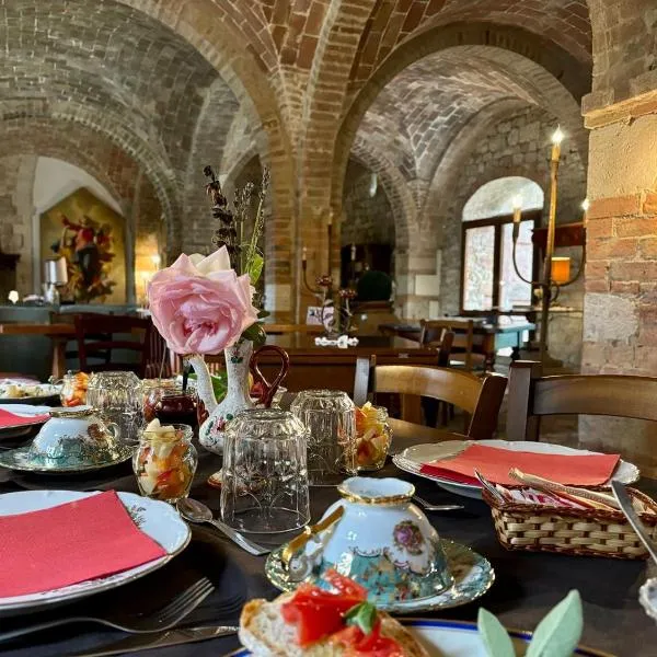 Residenza Santa Maria In Borraccia, hotel v destinaci Magliano in Toscana