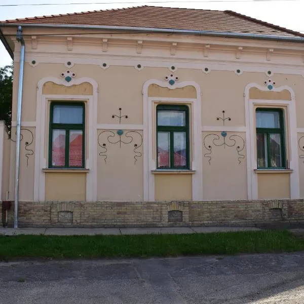 Borostyán Vendégház, hotel v destinaci Nagykőrös