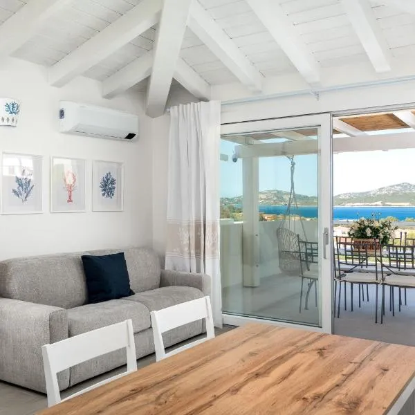 Domusmeralda - Blu - Attico sul Mare, hotel in Cannigione