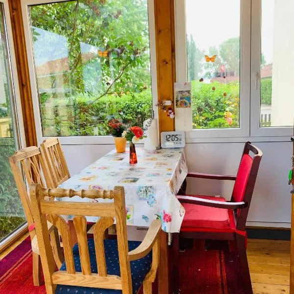 Ferienwohnung Juttchen, hotel v destinaci Roßleben