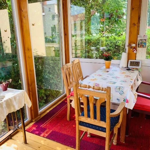 Ferienwohnung Juttchen, Hotel in Roßleben
