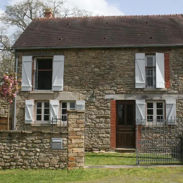 Maison L'Abeille, hotel em Saint-Plantaire