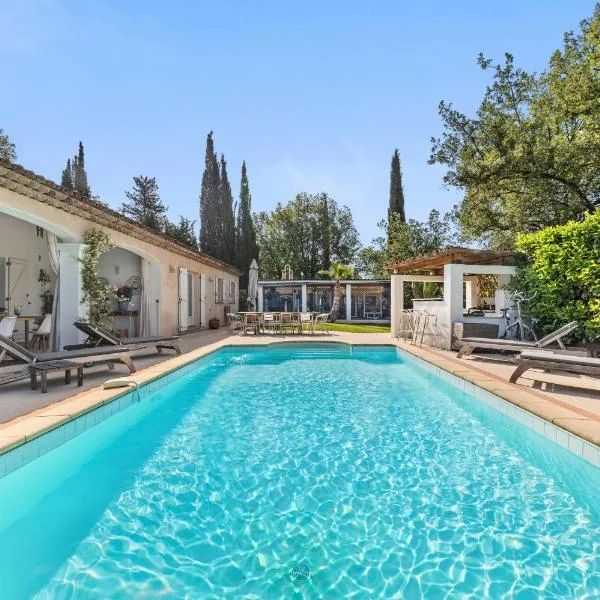 Villa Madiana - "Le Diamant" climatisée, piscine privée chaufffée, Fitness,proche Cannes, Grasse, hotel in Montauroux