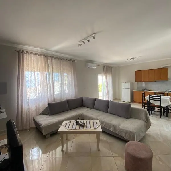 Elsa house, hotel in Sarandë