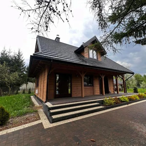 Domek całoroczny Borzy-chatka nad Liwcem, hotel in Borzychy