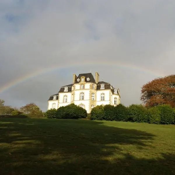 Château de Locquéran, Hotel in Plouhinec