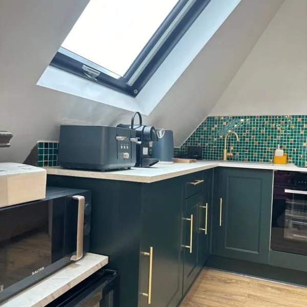 The Loft at Orchard House- Strictly No Parties, hotel v destinaci Barton in the Clay