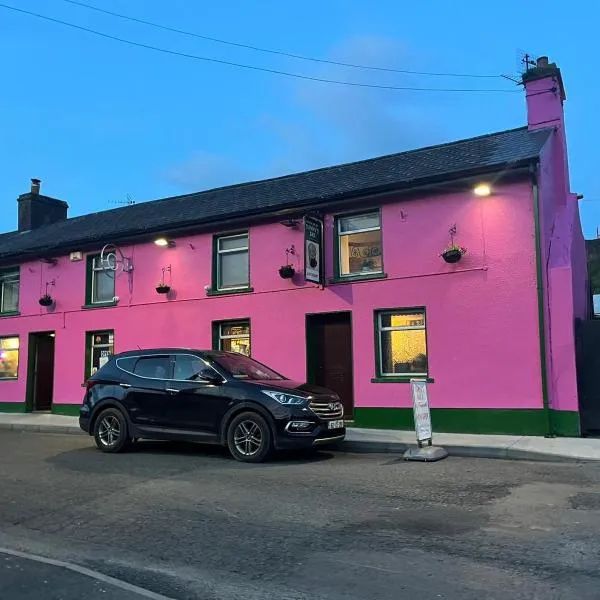 Danny's Bar Restaurant & accommodation, hotel v destinaci Broadford