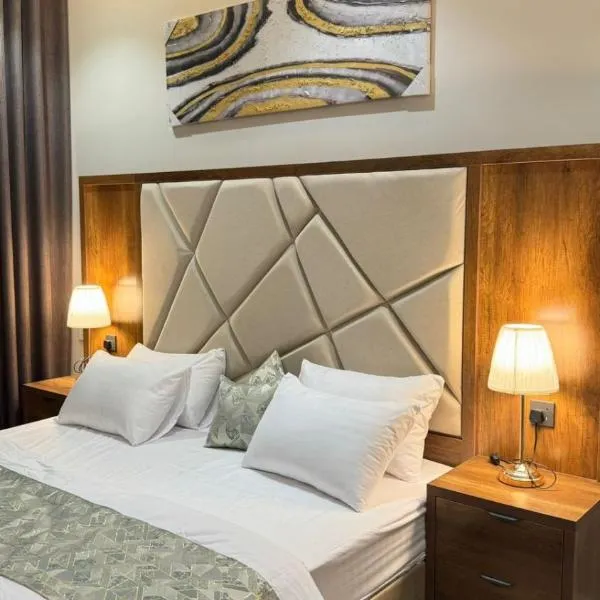 جوهرةالمشارف للشقق المخدومة, hotel en ‘Aryam