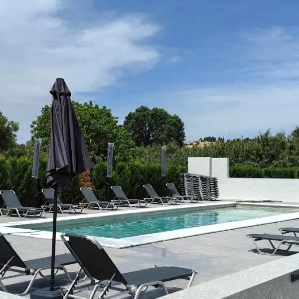 TOPAZ two, hotel v destinácii Siviri