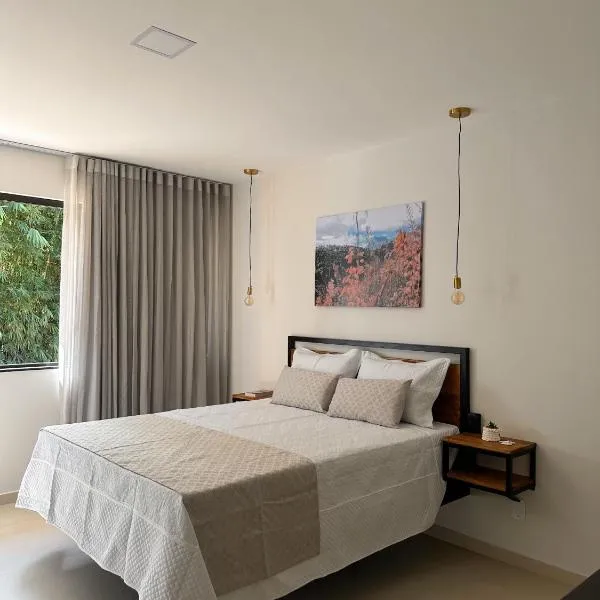 Hospedaria Capulus, hotel v destinaci Divisa