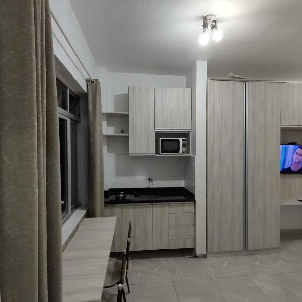 Kitchenette aconchegante do centro de Curitiba