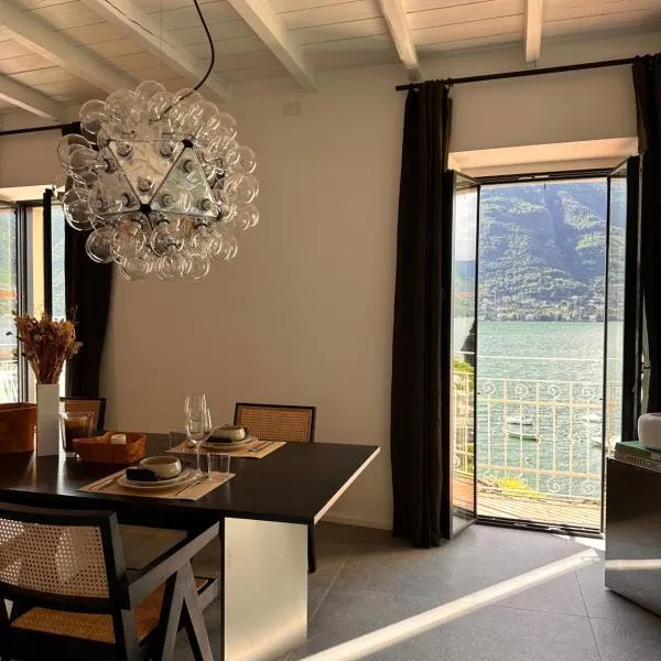 CasaB Lake Como, ξενοδοχείο σε Riva