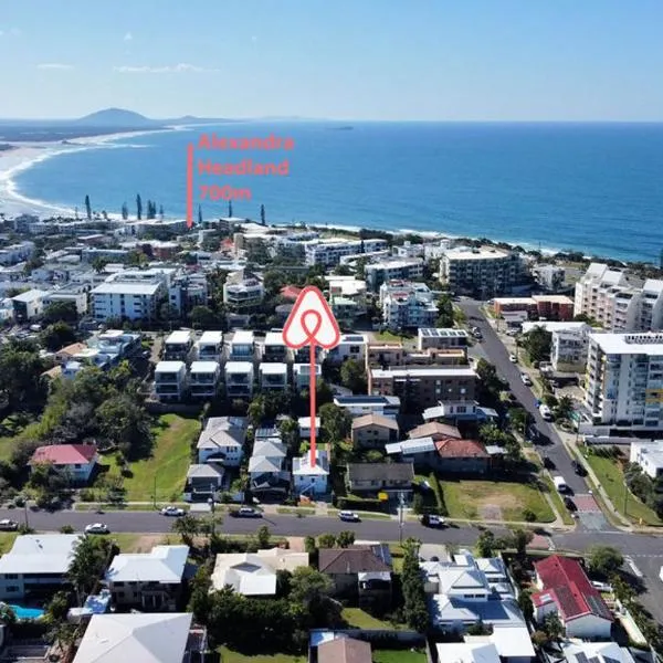 Beachside Pet-Friendly Retreat in Mooloolaba, hotel in Mooloolaba