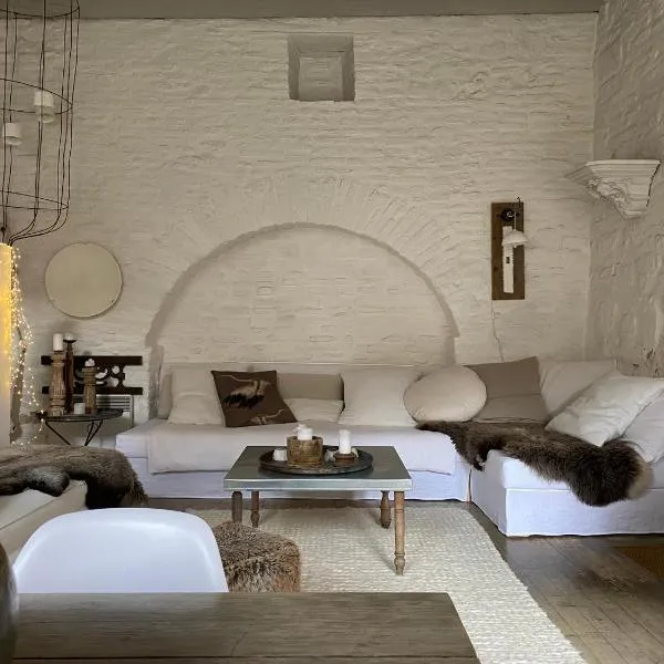 La maison sur la place, hotell i Penne-dʼAgenais