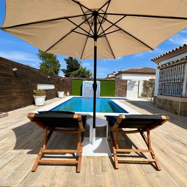 Casa Manolete, hotel in Chiclana de la Frontera