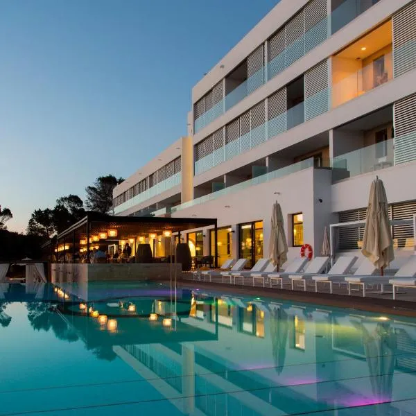 Hotel Cala Saona & Spa โรงแรมในกาลาซาโอนา