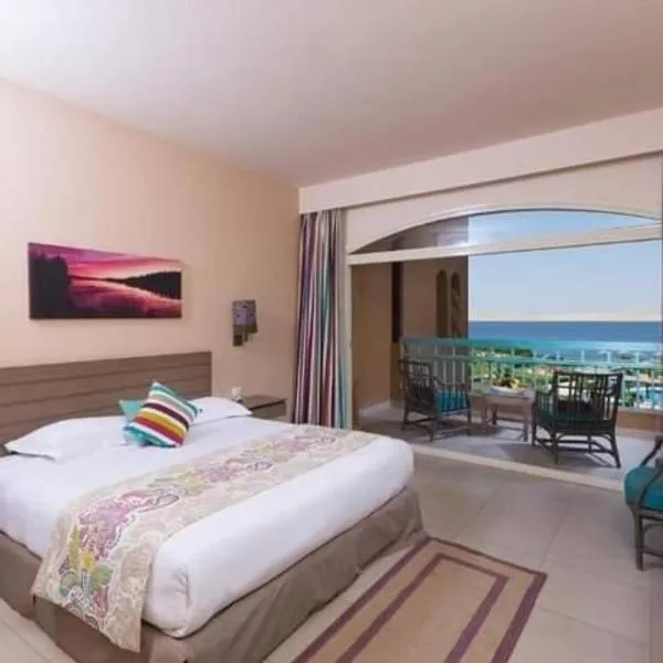 Byoum Lake Side Hotel Room, Tunis Village, Fayoum, hotel v destinaci Qaryat at Ta‘mīr as Siyāḩīyah