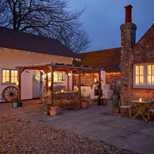 The Lodge at Blue Door Barns, hotel in Beddingham