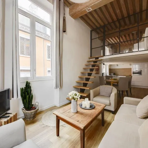 GuestReady - Magnificent duplex canut hypercentre, hotel in Fourvière