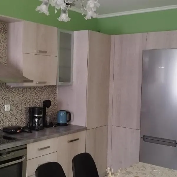 ISOG lux Apartment, viešbutis mieste Aleksandrupolis