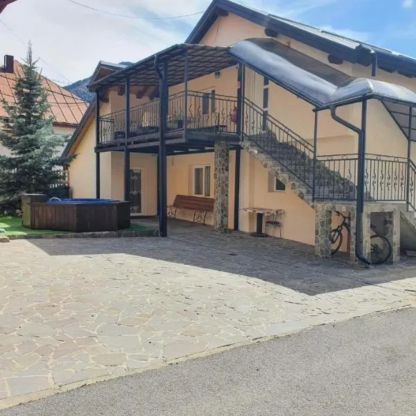 CASA LAURENTIU, hotel v destinaci Borşa