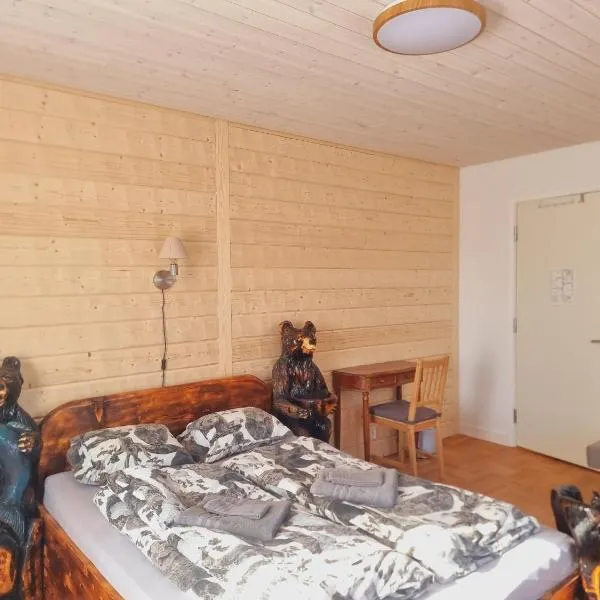 Bärenzimmer Wilderness Life, hotel in Arvidsjaur