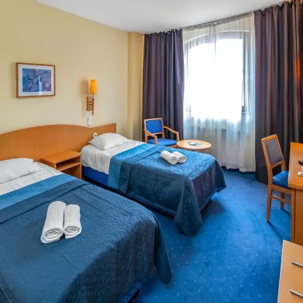 Corvin Hotel Budapest Sissi Wing, khách sạn ở Budapest
