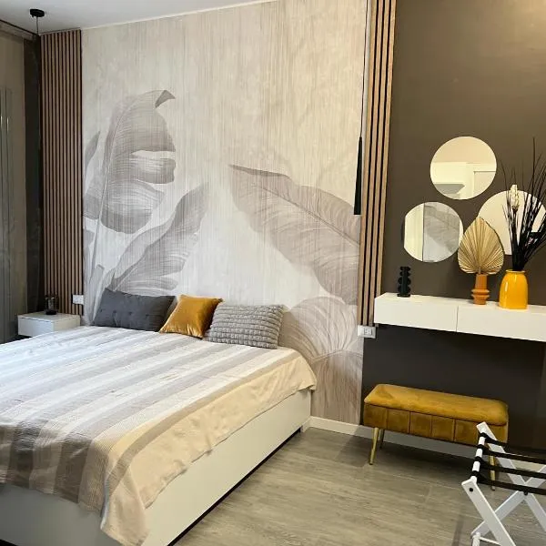 Mia house a 7 minuti dalla metro, hotel in Pioltello