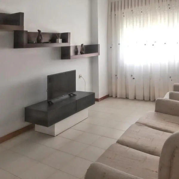 3 bedrooms apartement at Laxe 80 m away from the beach with balcony, hotel in Bayo Grande