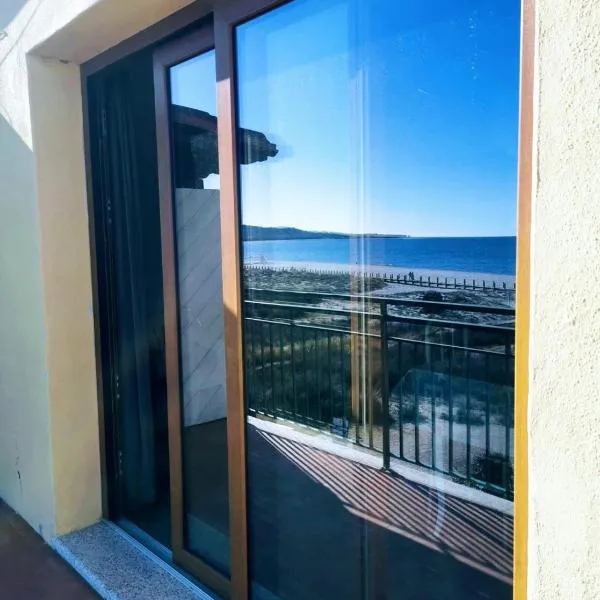 La casetta sulla spiaggia，拉卡勒塔的飯店