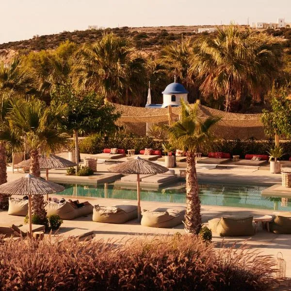 Seesoo Paros Beachfront Resort, hotel en Pounda