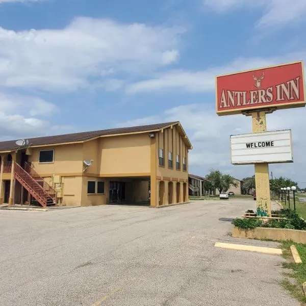 Antlers Inn, hotel v destinaci Cuero