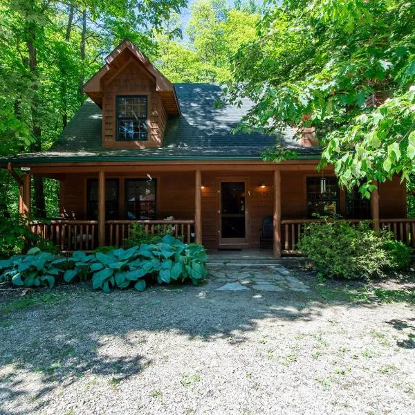 Cedarwood Lodge, hotel v destinaci Saugatuck