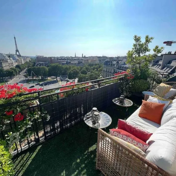 NEW RBNB Eiffel Tower rooftop 360 Terrace View and parking