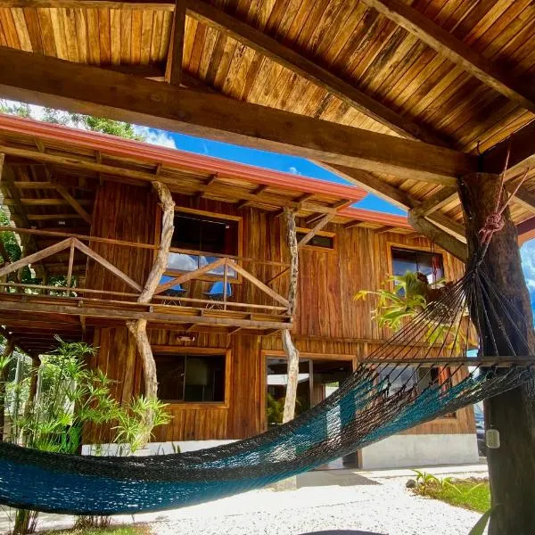 Cabañas Litos #1, hotel v destinaci Fortuna