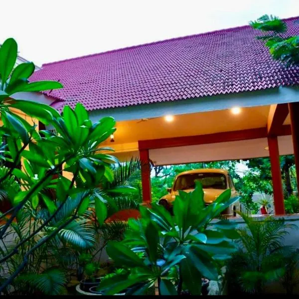 Ashirwad Home Stay , Rustic , 2 bedroom Villa amidst peacocks, hotell sihtkohas Madurai