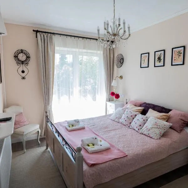 Eperkert Vendégház, hotel v destinaci Parád