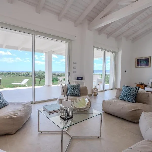 Villa DEG Vista Mare San Teodoro Puntaldia, hotel a San Teodoro