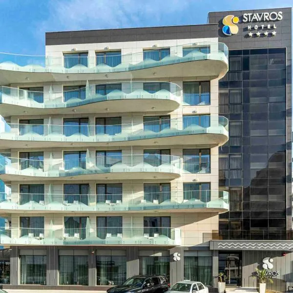 Stavros Hotel: Mamaia şehrinde bir otel