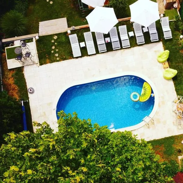 Green House Adults Only, hotel in Vrdnik