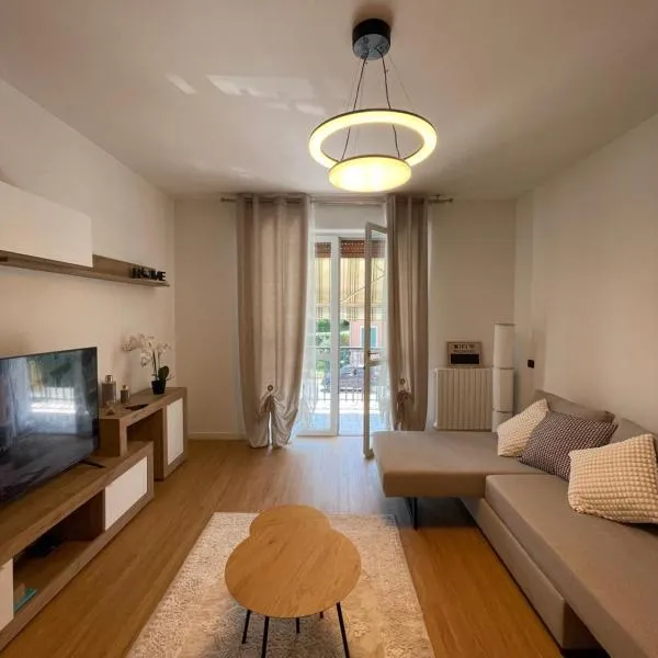 Miramonti house, hotel v destinaci Roe