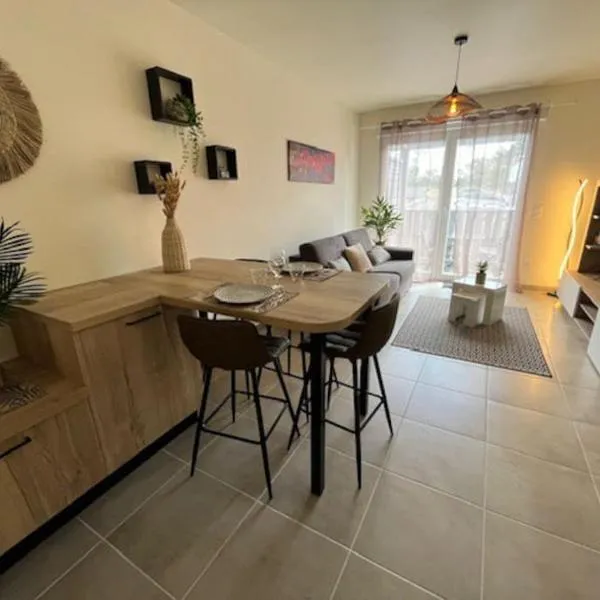 Cabane la Luna 400m Ocean et forêt Cosy Confort – hotel w mieście Mimizan