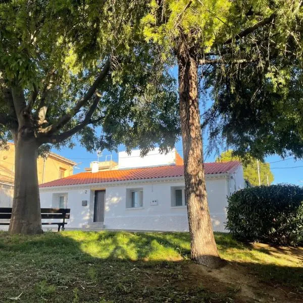 Vivienda turística rural cerca de Bardenas y Senda Viva, ξενοδοχείο σε Fontellas