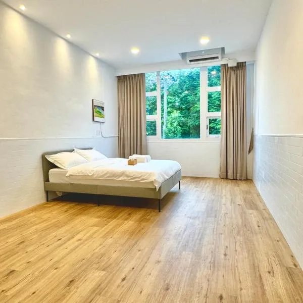 Simple Dog Bungalow, hotel en P'i-tzu-t'ou