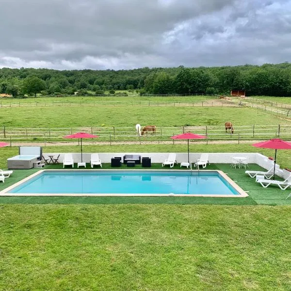 Domaine du cheval d’argent, hotel v destinaci Saiguède
