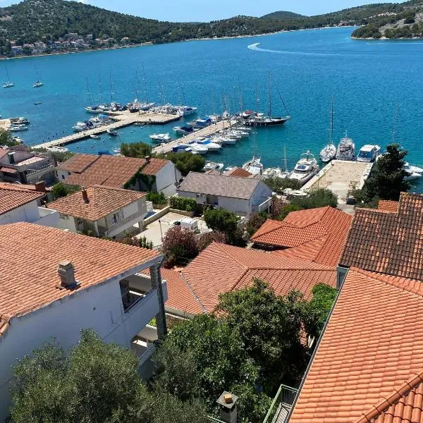 SEASPRAY APARTMENTS TISNO, hotell sihtkohas Tisno