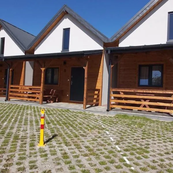 Camping KLIF-nowe KLIMATYZOWANE domki, 400m od centrum Rewala, 30m od MORZA, hotel a Trzęsacz