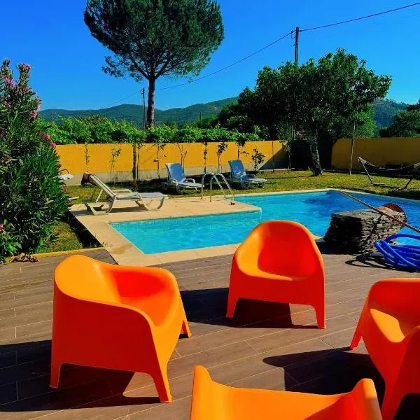 Luz&Martins Alojamento, hotel u gradu Paredes