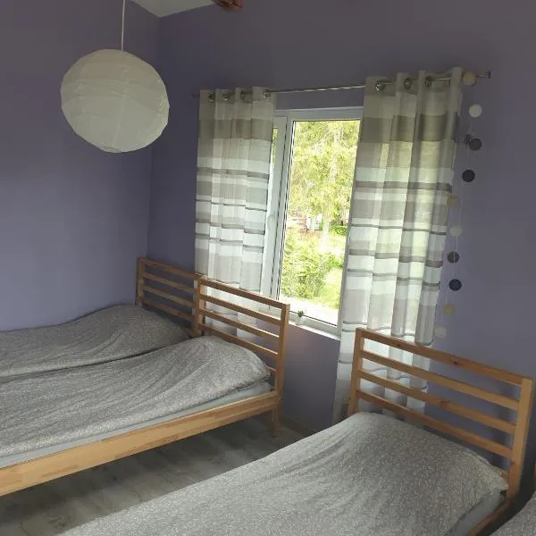 Apartament Pod Sosami 3 Noclegi OTW Borówno WLK Skarszewy, hotell sihtkohas Skarszewy